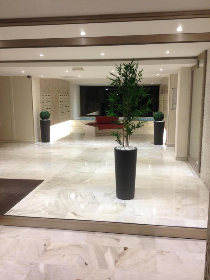 Residences Fleuries - behind Cannes Croisette Bvd Exterior foto